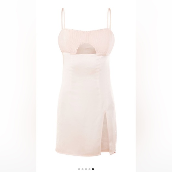 PrettyLittleThing Pale Pink Pleated Bust Satin Mini Dress - Picture 2 of 4